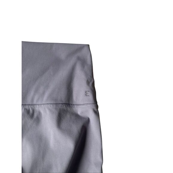 Everlane The Perform Biker Shorts size S Plum Purple Athletic - Picture 8 of 9